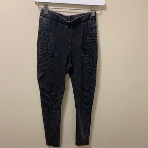 Textured Legging